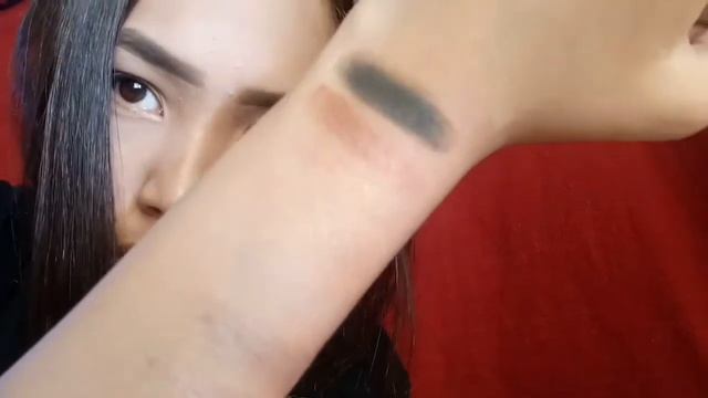 Detail Makeover Atumn & Ecru Eyeshadow Palette | Review and Swatches смотреть онлайн