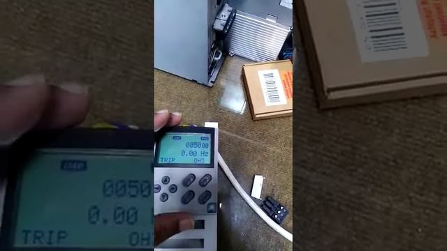 Lenze Vector-8200 Inverter Type E82EV552_4C200 Parameter Copy Pest System.... смотреть онлайн