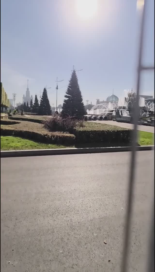 #ВДНХ #монтаж_катка_на_ВДНХ смотреть онлайн