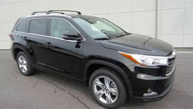 Toyota Highlander Limited Midnight Black Metallic смотреть онлайн