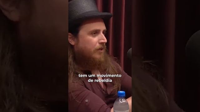 Uma Bola de Gurdura chamada Materialismo смотреть онлайн