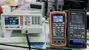 LCR VICTOR 4082  HANTEK 1833