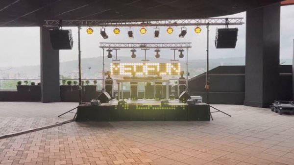 L' Acoustics Soundcheck (SB18+ Arcs)