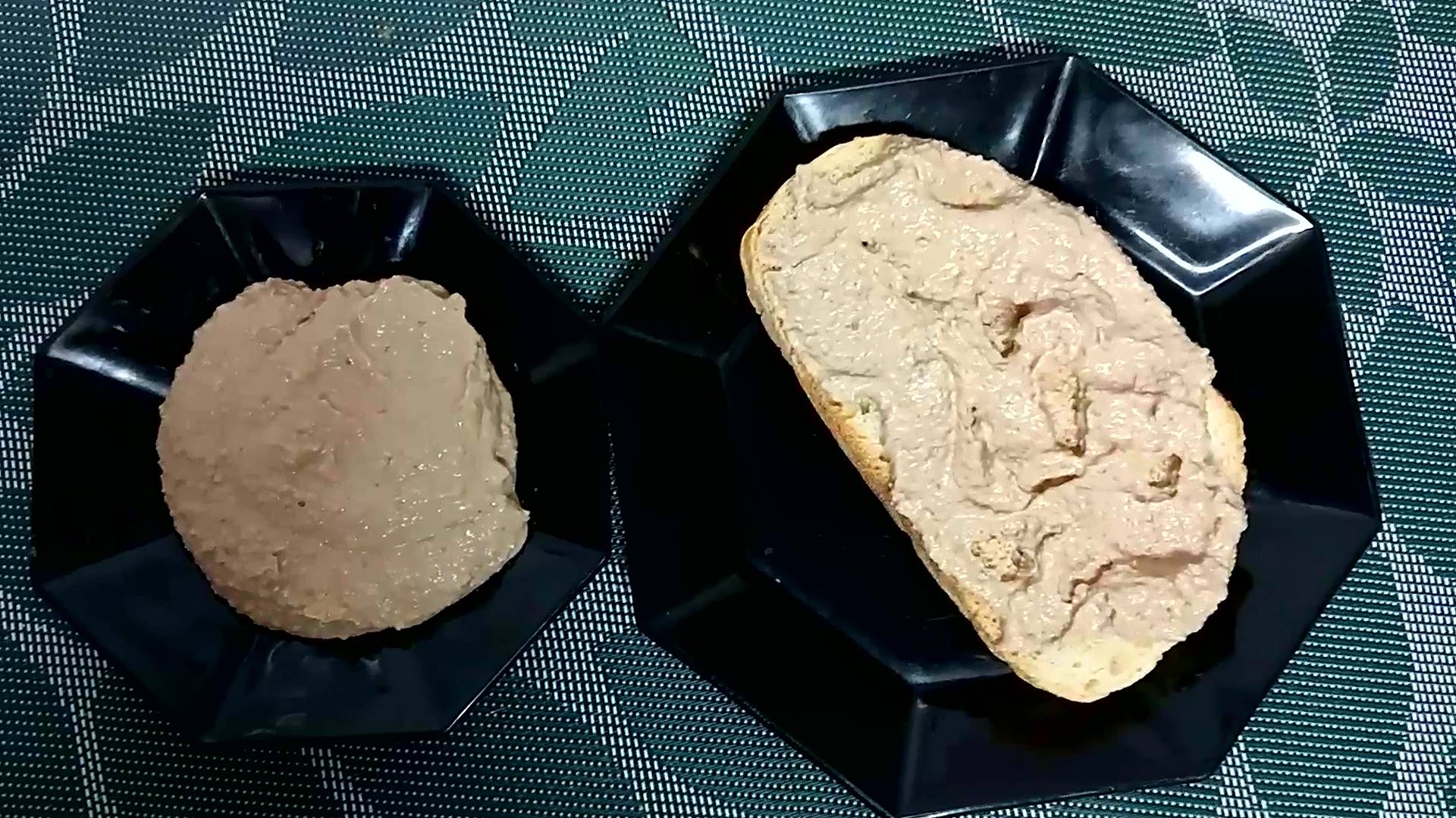 Паштет из куриной печени: домашнее наслаждение