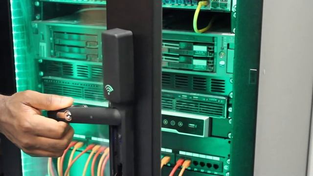 Borer Server Rack Handle смотреть онлайн