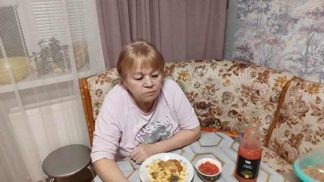 Ужин - хочу кушать 🤦// я худею // смотреть онлайн