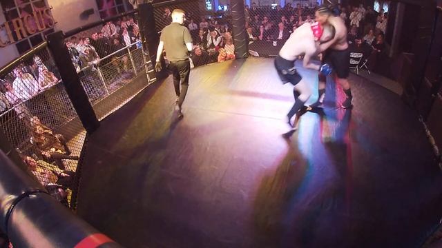 LEEDS | MMA | CHRISTIAN THE TITAN FORTUNE WEST VS SPIKE SPIDERMAN WEEKES