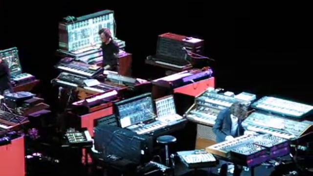 Jean Michel Jarre - The Albert Hall - March 2008 Part 2 смотреть онлайн