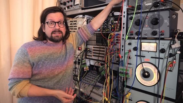How To Make a Test Equipment Drum Machine смотреть онлайн