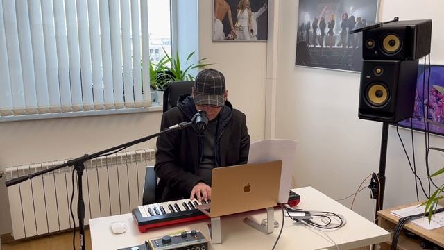 Девочка не плач (Как я пишу) смотреть онлайн