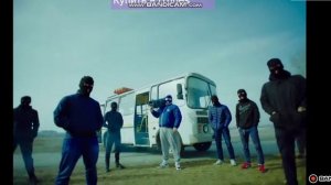 Песня Между нами тает лёд