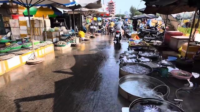 ĐÔNG KHỦNG CHỢ TRÀ VINH NGÀY TẾT KHMER - BÀ CON KHMER VUI VẺ RỘN RÀNG, BÁN BUÔN NƯỜM NƯỢP | KPVL смотреть онлайн