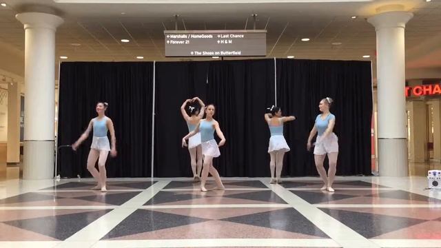 Upper Room Dance Studio Variations class "Dance of the Reed Flutes" at mall смотреть онлайн