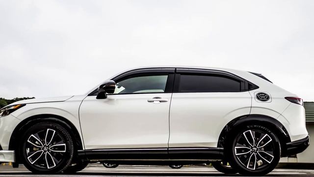 HONDA VEZEL CUSTOMIZED HER VEZEL