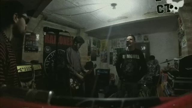 Bandicoot - Shut up (blink-182 rehearsal cover) смотреть онлайн