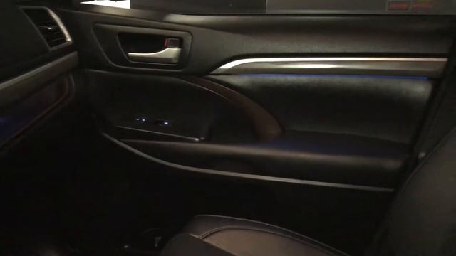 Used Black 2017 Toyota Highlander Limited Review - West Edmonton, AB смотреть онлайн