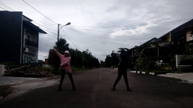 PENTAGON - RUNAWAY DANCE COVER By Heol! project смотреть онлайн