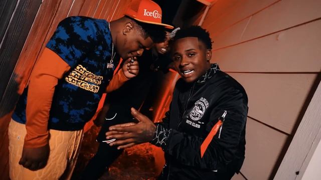 TG Kommas X Tmh32shots "Clapped”[OFFICIAL MUSIC VIDEO] смотреть онлайн