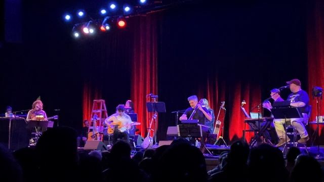 The Magnetic Fields - Wi' Nae Wee Bairn Ye'll Me Beget, New York City 4/6/2024 смотреть онлайн