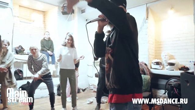 «Март» (Q-Code music) выступление на баттле Естественный Отбор