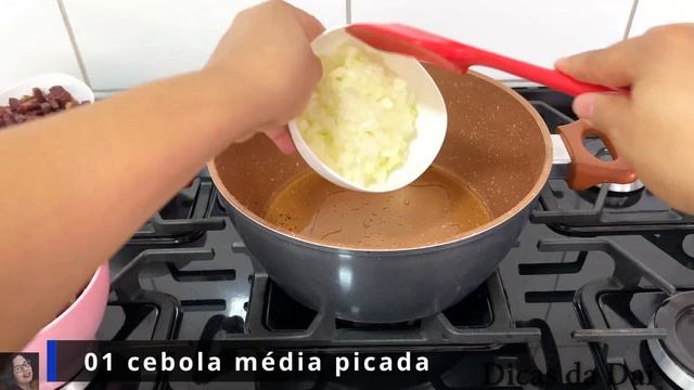 FEIJÃO TROPEIRO! RECEITA SIMPLES E FÁCIL! смотреть онлайн