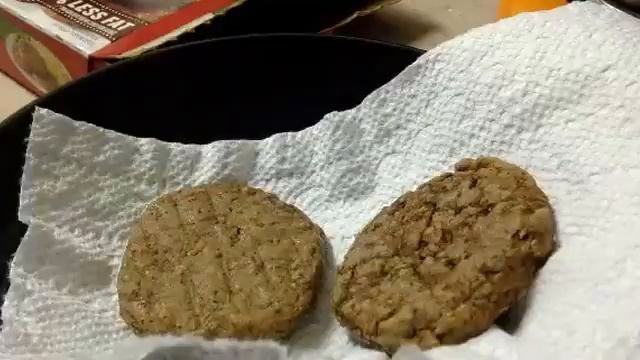 How make a quick breakfast sausage muffin смотреть онлайн