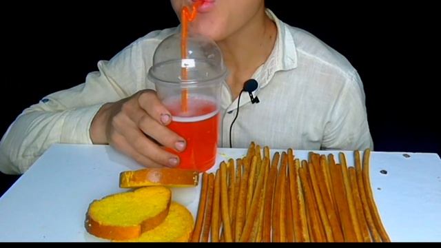 Eating Crispy Crackers Asmr Кушаю хрустящие сухарики