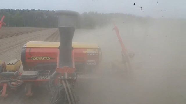 Vaderstad Tempo F8 New Holland t7.270 Kukurydza смотреть онлайн