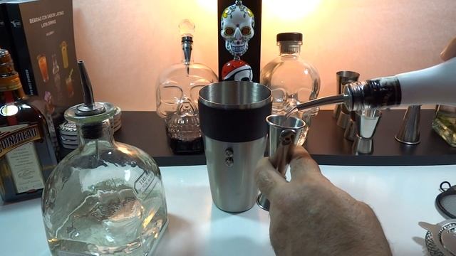 COCTEL TROPICAL JOMA BEACH смотреть онлайн