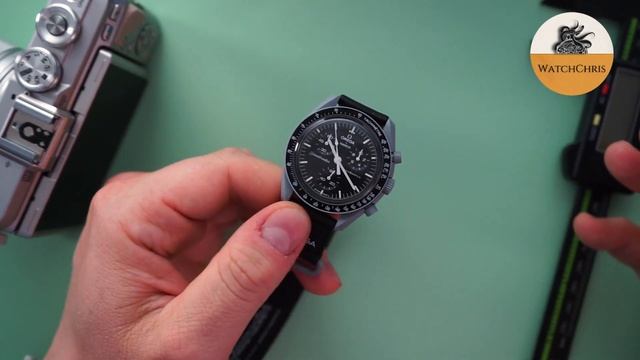 OMEGA X SWATCH Hands On MoonSwatch Speedmaster Mission To The MOON Unboxing Review