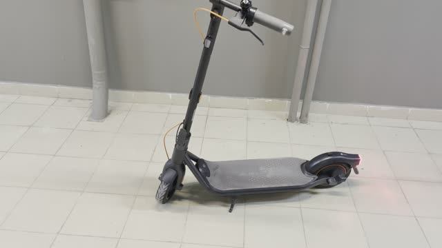 Электросамокат Ninebot f65U технический обзор смотреть онлайн