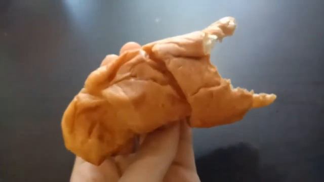 Croissant with Vanilla Cream Filing (7Days) смотреть онлайн