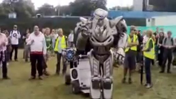 Робот-Титан