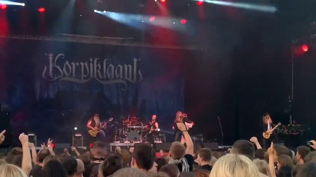 Korpiklaani - Petoelaimen Kuola (Czad festiwal 2015) смотреть онлайн