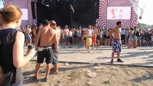 Budapest, Sziget и голый мужик