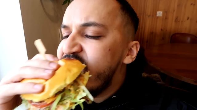 JE TESTE LE KEBAB D'UNE STATION SERVICE ! (c'est ultra cher ?) смотреть онлайн