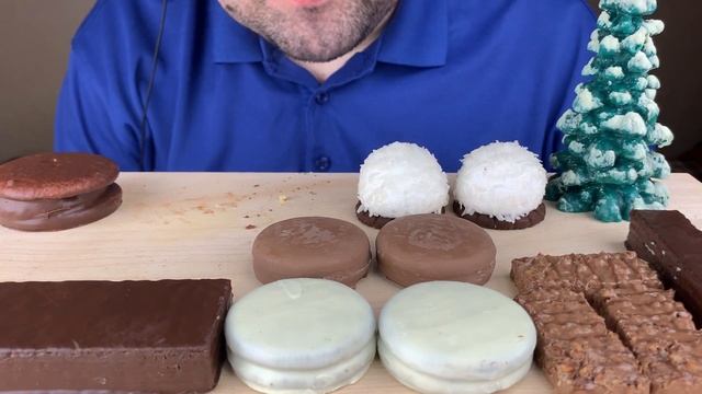 ASMR LEFTOVER CHOCOLATE DESSERT EATING (Oreo, Marshmallow, Cakes, Wafer Hazelnut Cream, Caramel) 먹방 смотреть онлайн