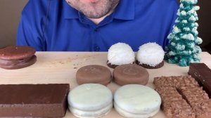 ASMR LEFTOVER CHOCOLATE DESSERT EATING (Oreo, Marshmallow, Cakes, Wafer Hazelnut Cream, Caramel) 먹방