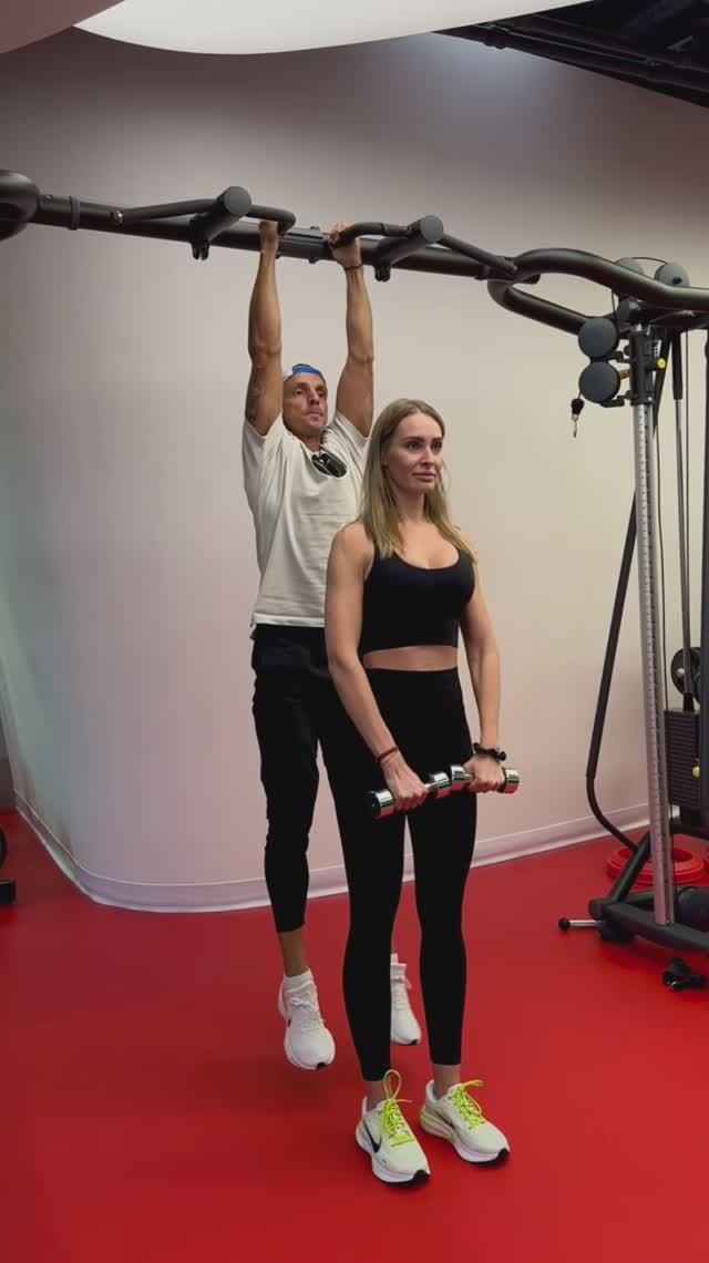 Подтягивания бывают разными)))