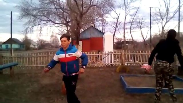 Сальто с разных высот смотреть онлайн