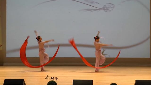 Ribbon Dance @ Molloy College