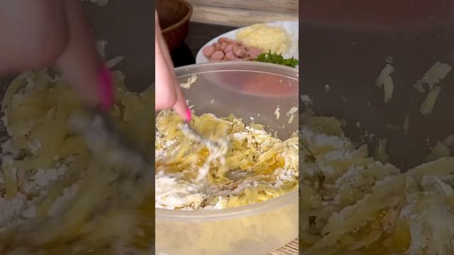 Рецепт вкусной пиццы на сковородке уже в комментариях😜 #food #recipe #cooking #вкусно #рецепты смотреть онлайн