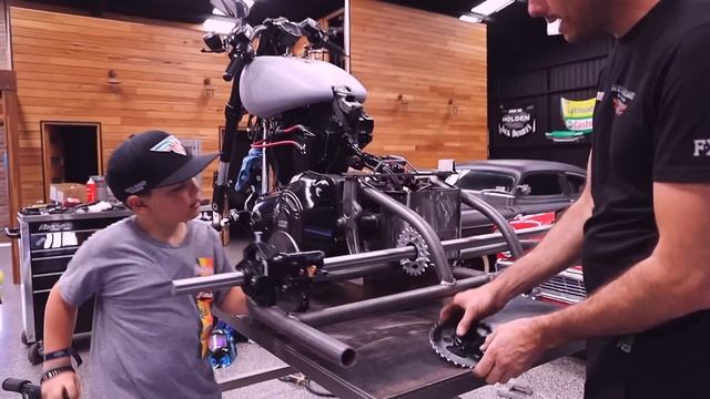 HARLEY DAVIDSON POWERED DRIFT TRIKE: EPISODE 6 смотреть онлайн