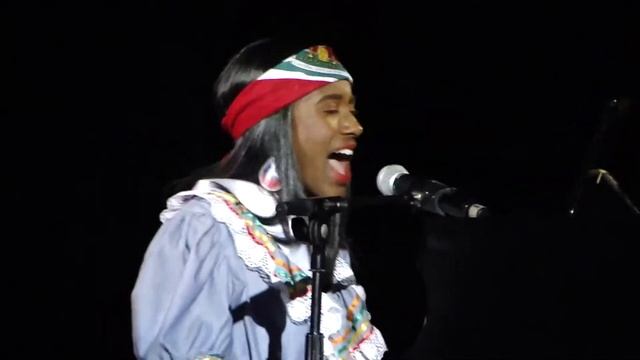 Message from Miss Teen Haiti to our President? "We pray for you and wish you well.". смотреть онлайн