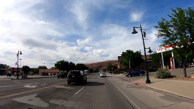 Camping with Jay and his 1977 GMC 4x4 Pathfinder Van.. Moab !!! смотреть онлайн