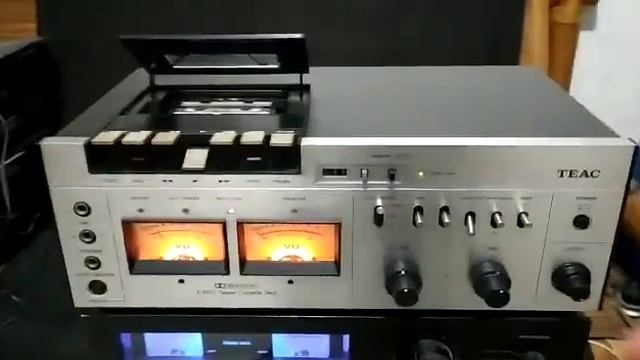 TEAC A-460 Cassette Deck