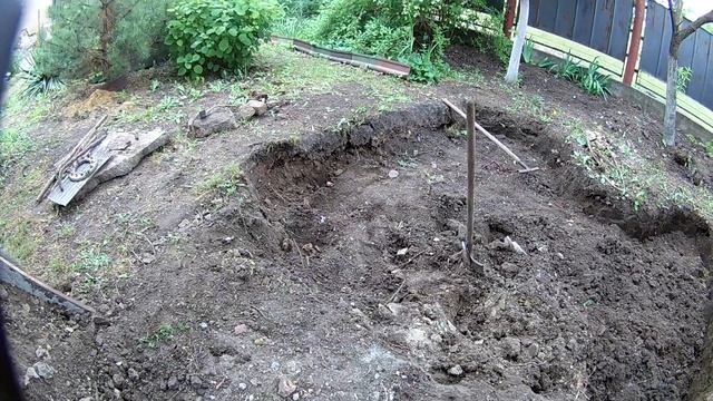 Шура копает дальше,медь нашёл,до золота пака не докопал. смотреть онлайн