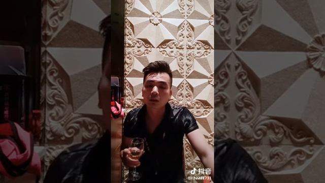 喂 你有冇男朋友吖 我识讲广东话个啵。 смотреть онлайн