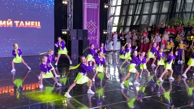 Танец Бунтарки смотреть онлайн