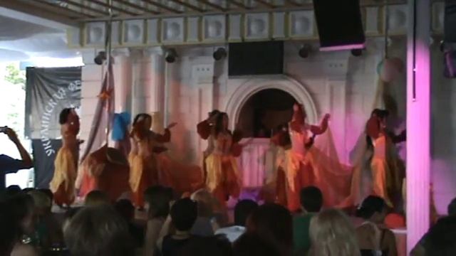 Summer with "Shelly Show" - M2U01015 смотреть онлайн